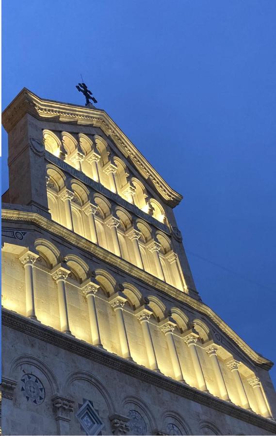 מלון Al Duomo Di קליארי מראה חיצוני תמונה