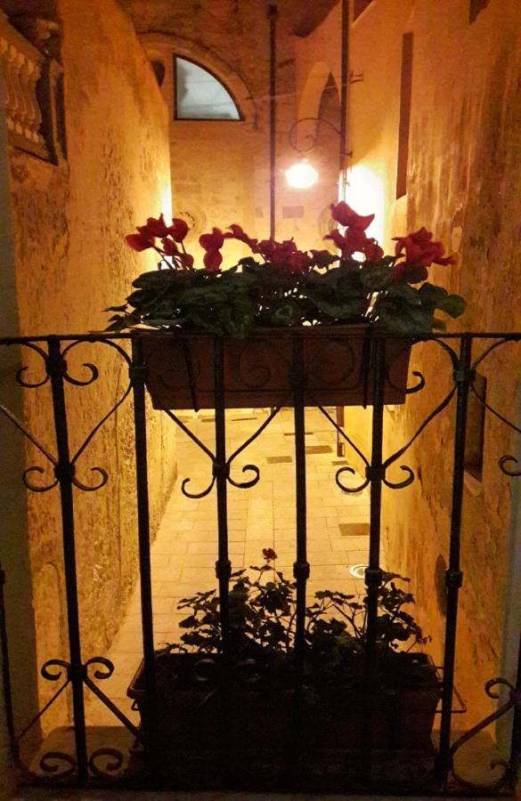 מלון Al Duomo Di קליארי מראה חיצוני תמונה